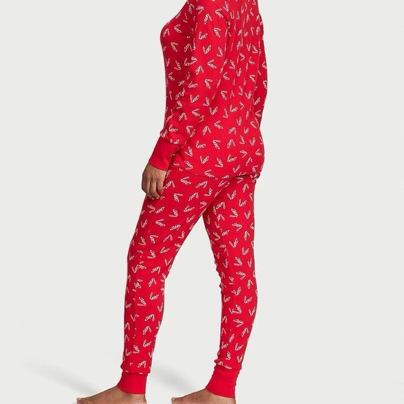 Victoria’s Secret red love thermal pajama set size large - Picture 4 of 5